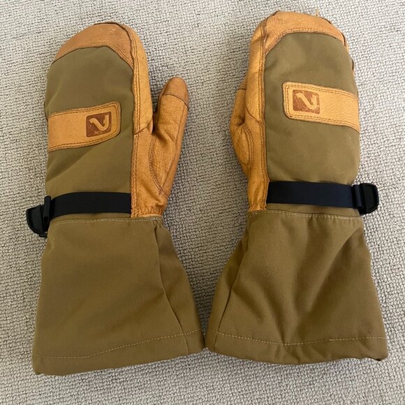Flylow Super Mittens excellent condition - Picture 1 of 2